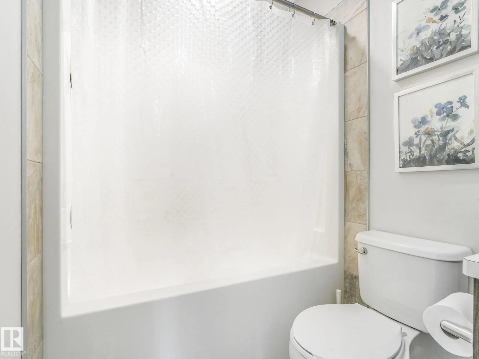 648 LEWIS GREENS DR NW