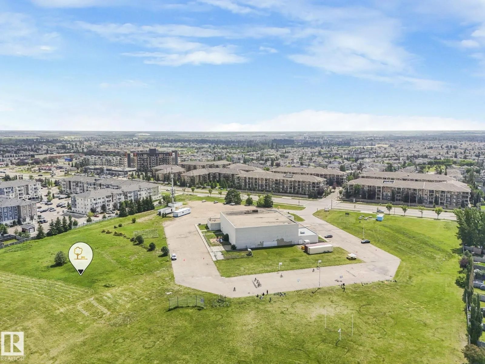 #209 646 MCALLISTER LO SW