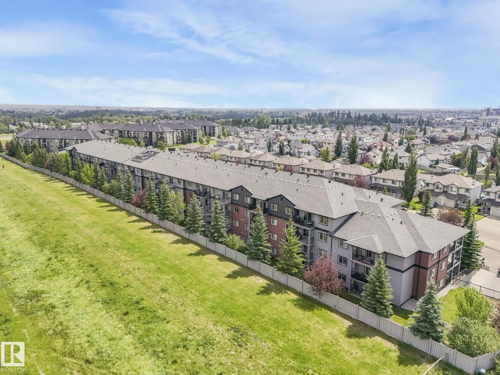 #209 646 MCALLISTER LO SW