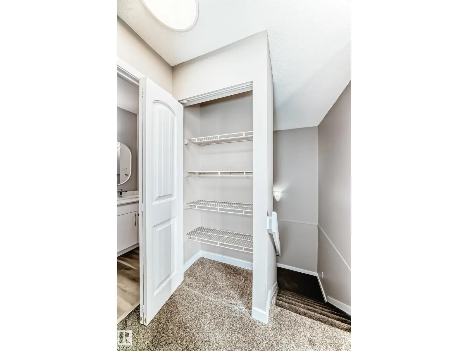 #44 4403 RIVERBEND RD NW