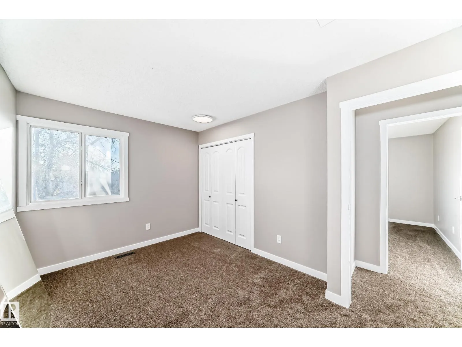 #44 4403 RIVERBEND RD NW