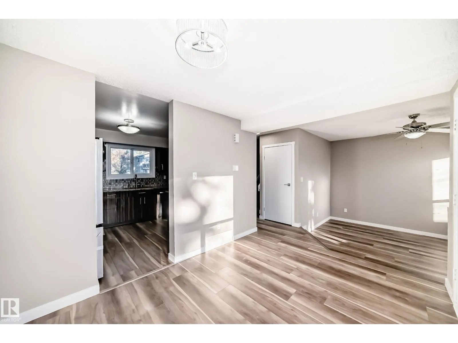 #44 4403 RIVERBEND RD NW