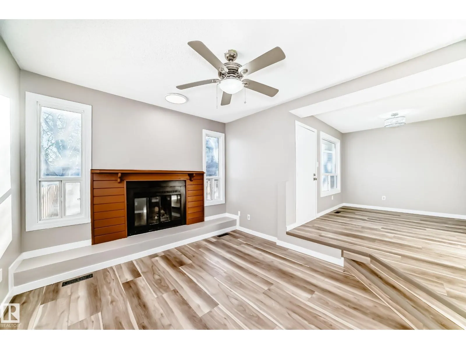 #44 4403 RIVERBEND RD NW