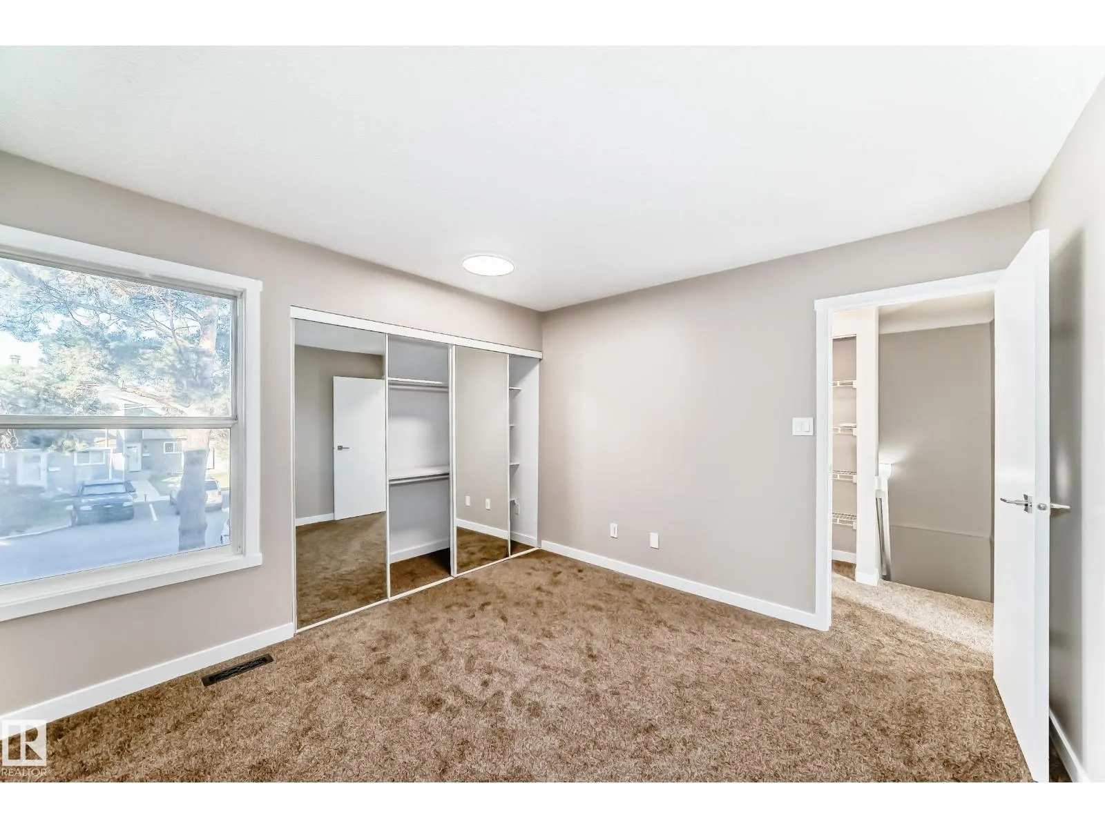 #44 4403 RIVERBEND RD NW