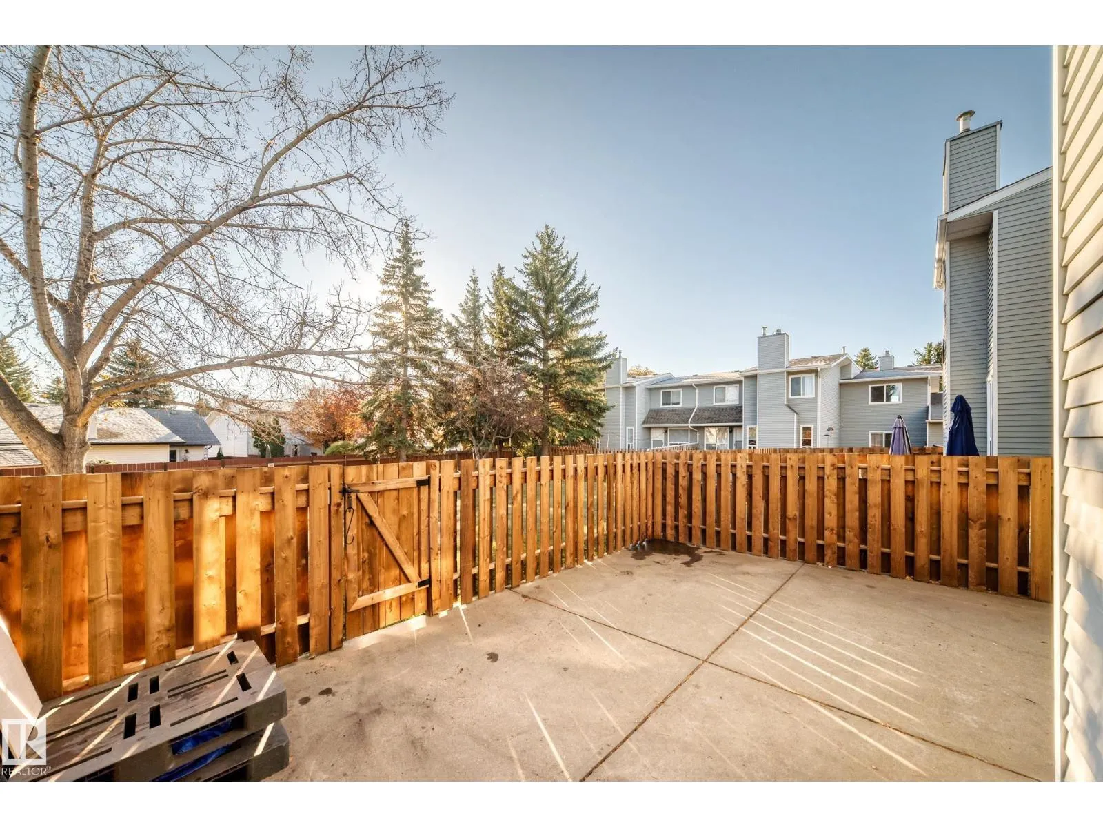 #44 4403 RIVERBEND RD NW