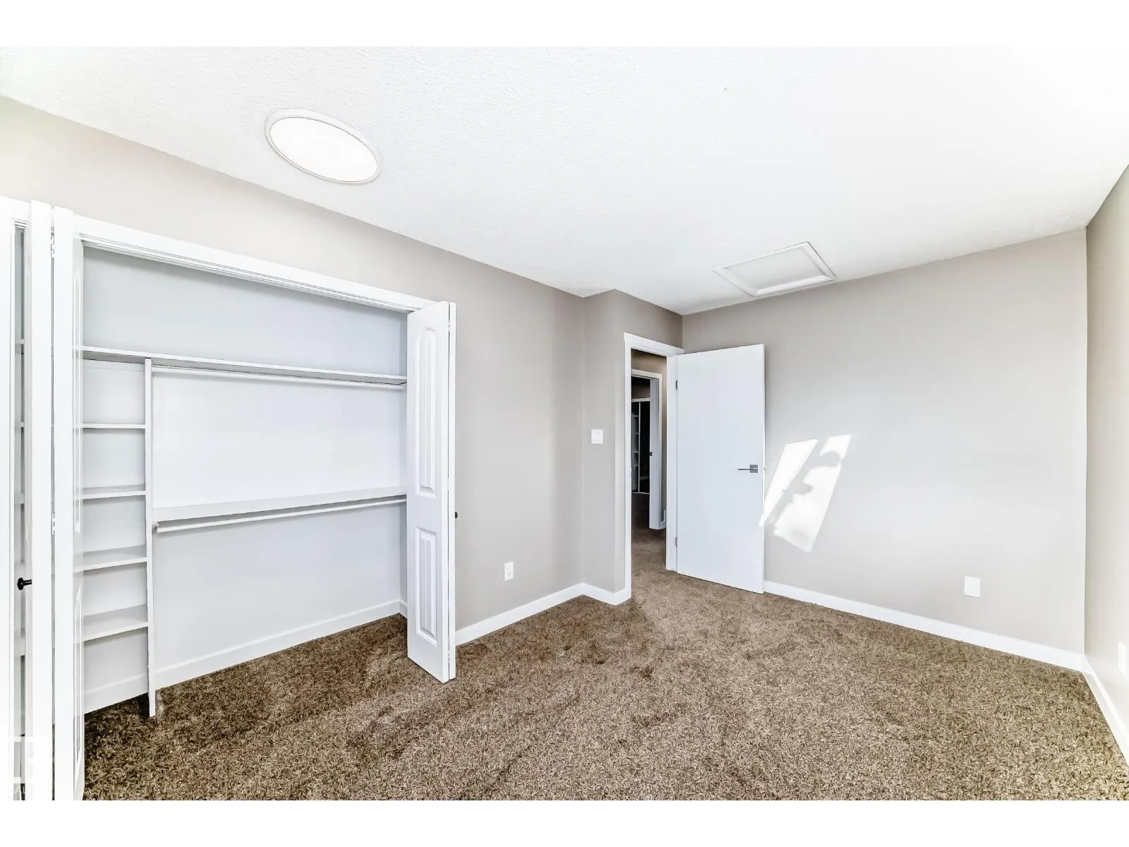 #44 4403 RIVERBEND RD NW