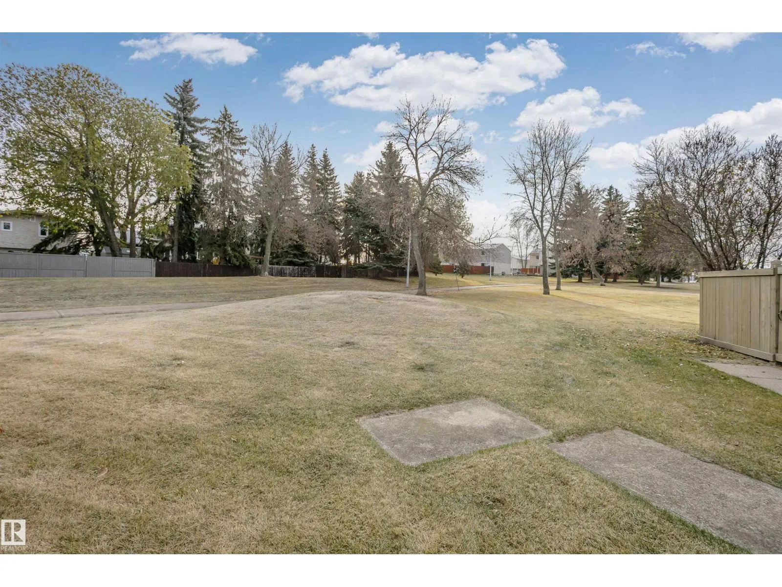 14831D RIVERBEND RD NW