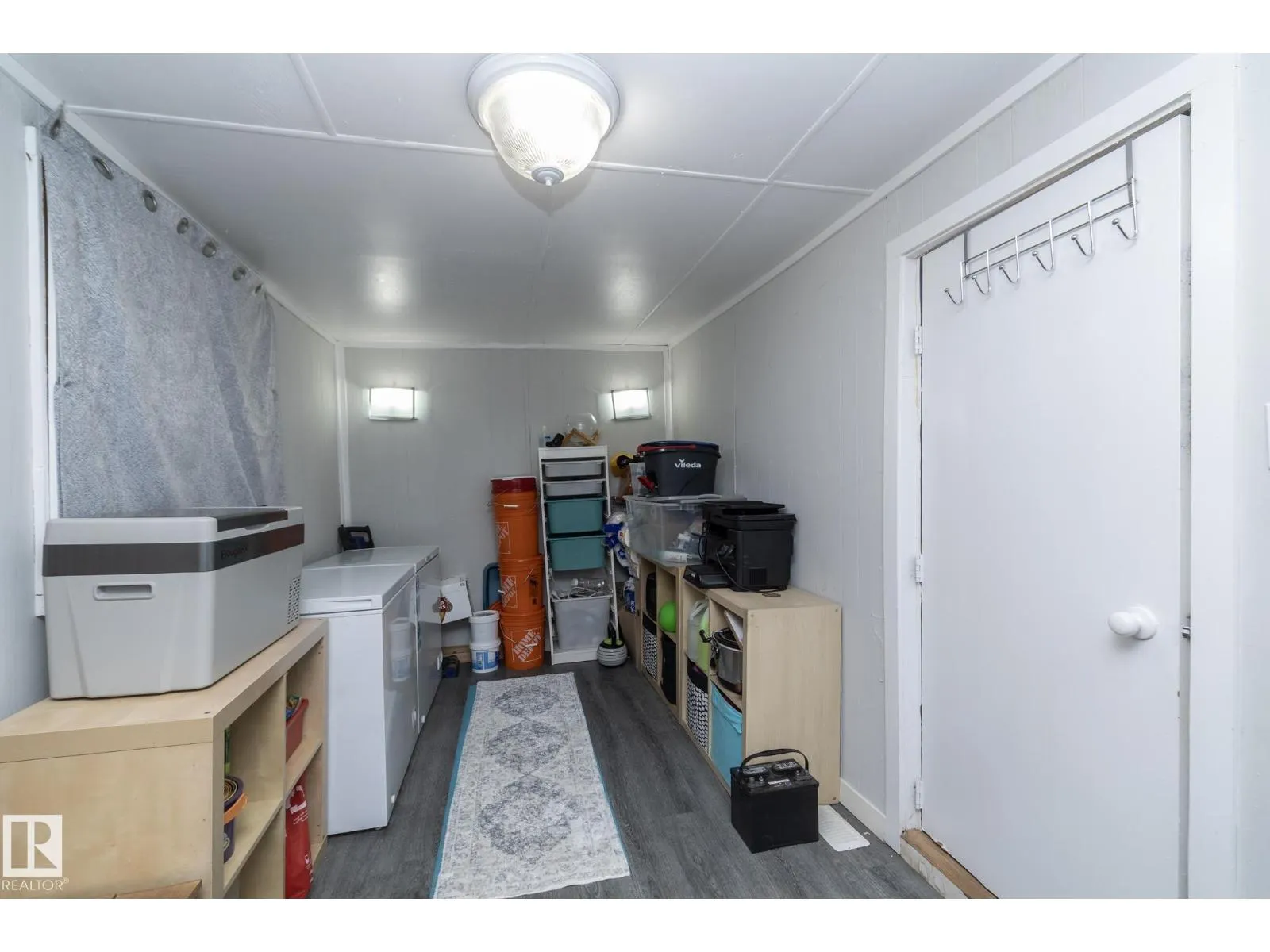 1011 West Mount CR NW