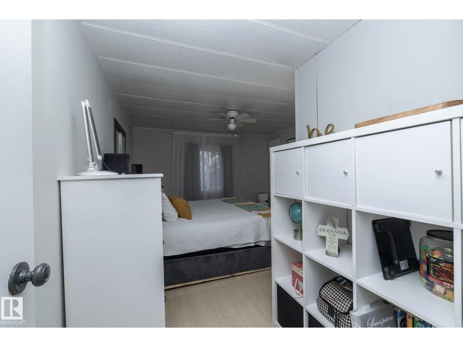 1011 West Mount CR NW