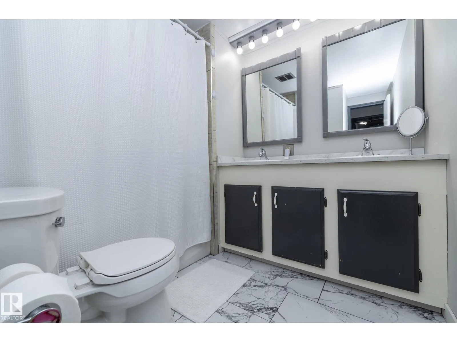 1011 West Mount CR NW