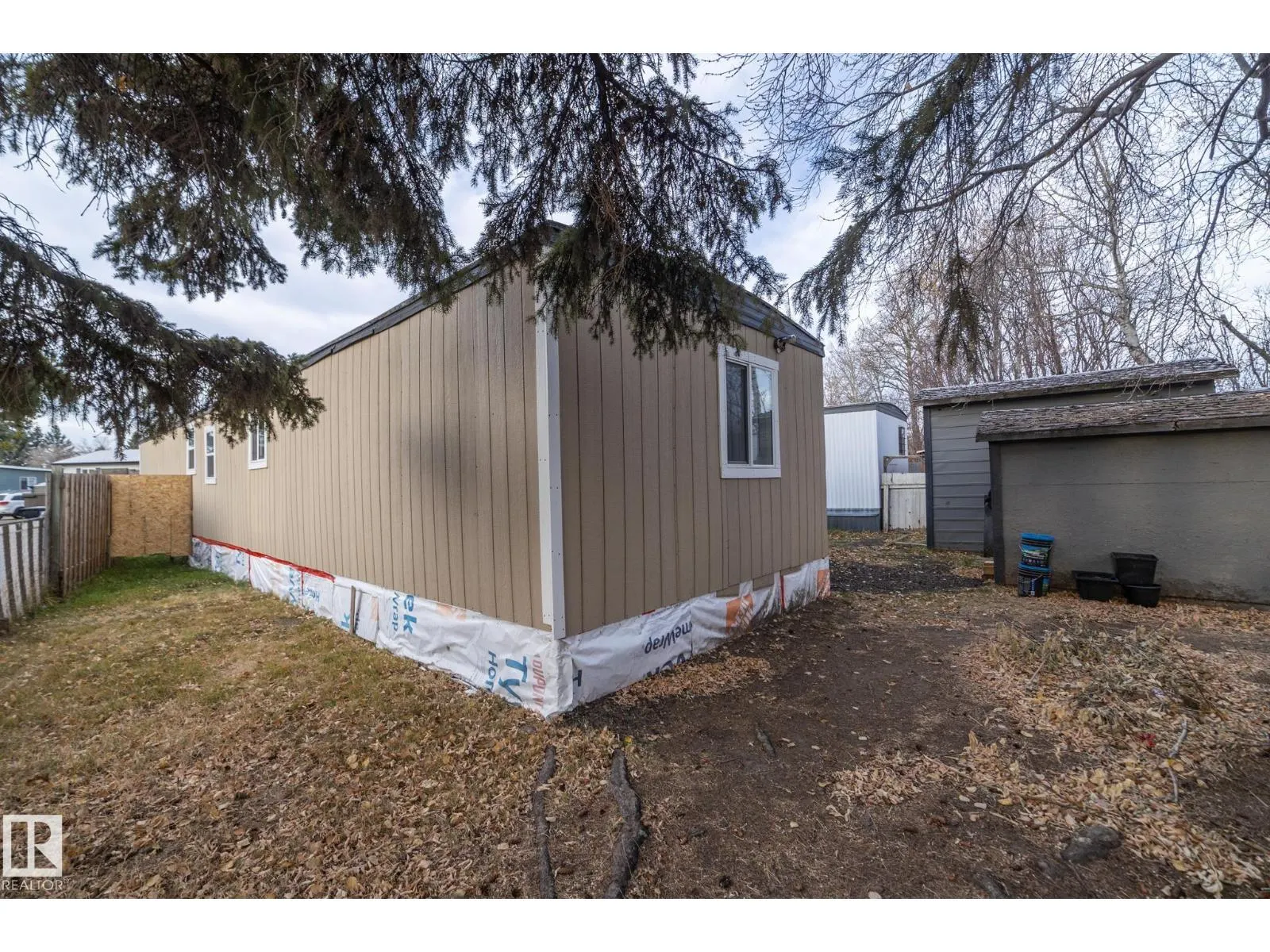 1011 West Mount CR NW