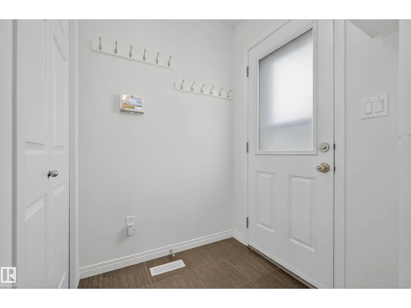 5194 CRABAPPLE LINK LI SW