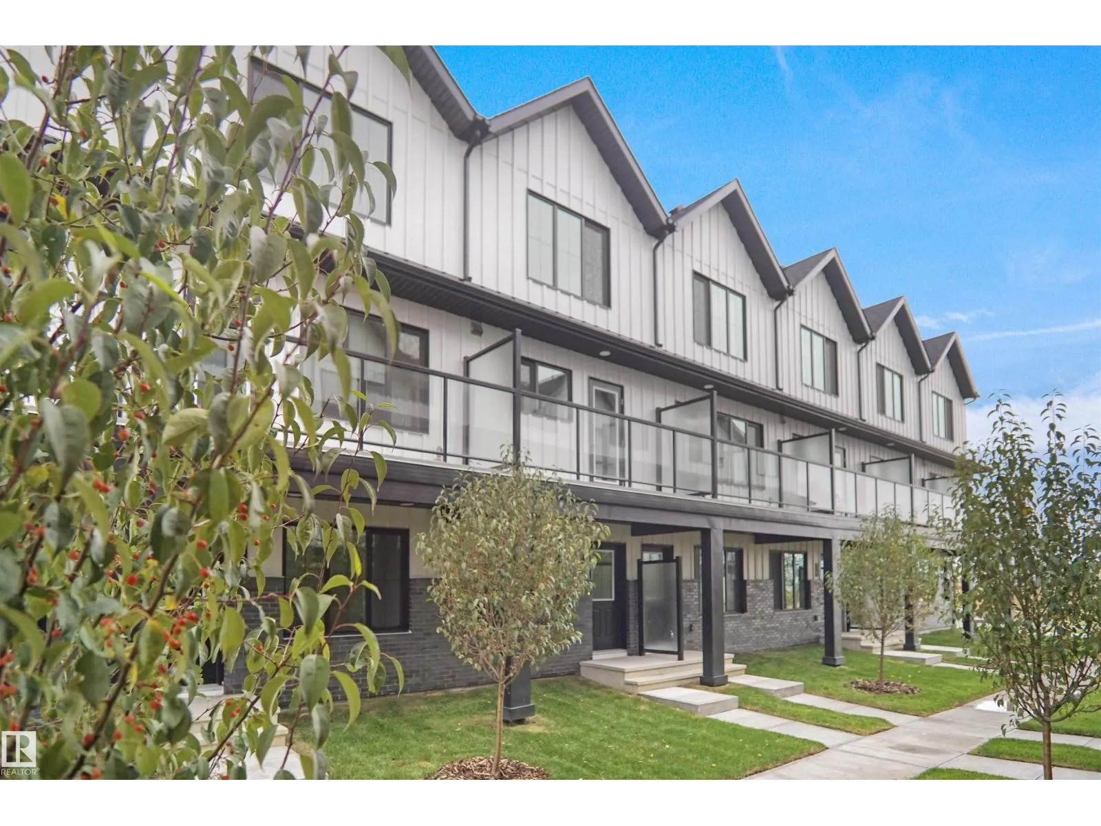 #19 29 Airport RD NW