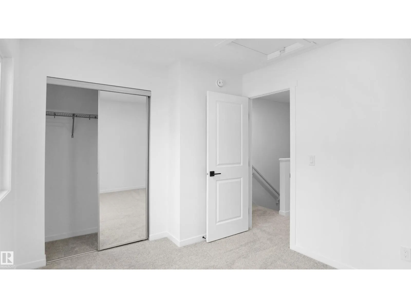 #19 29 Airport RD NW