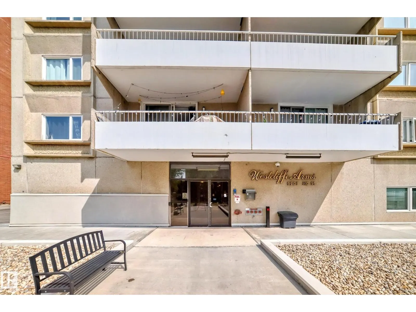 #1601 9909 110 ST NW