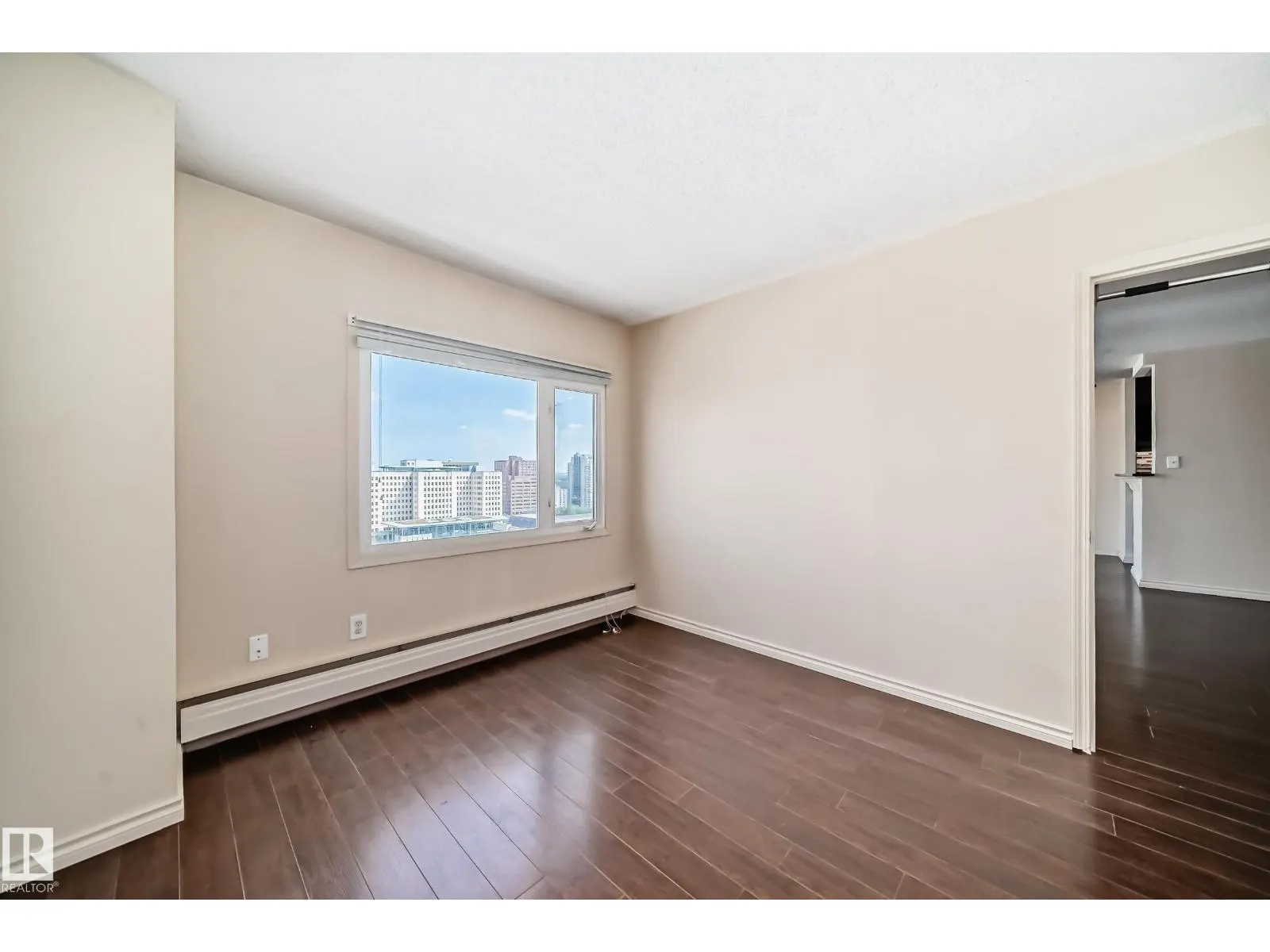 #1601 9909 110 ST NW