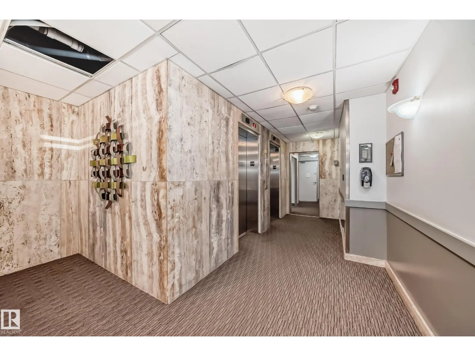 #1601 9909 110 ST NW