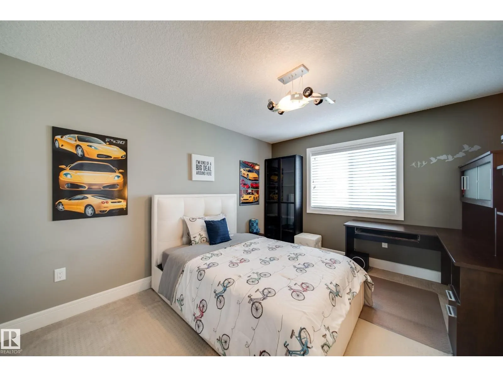 5410 MCLUHAN END EN NW