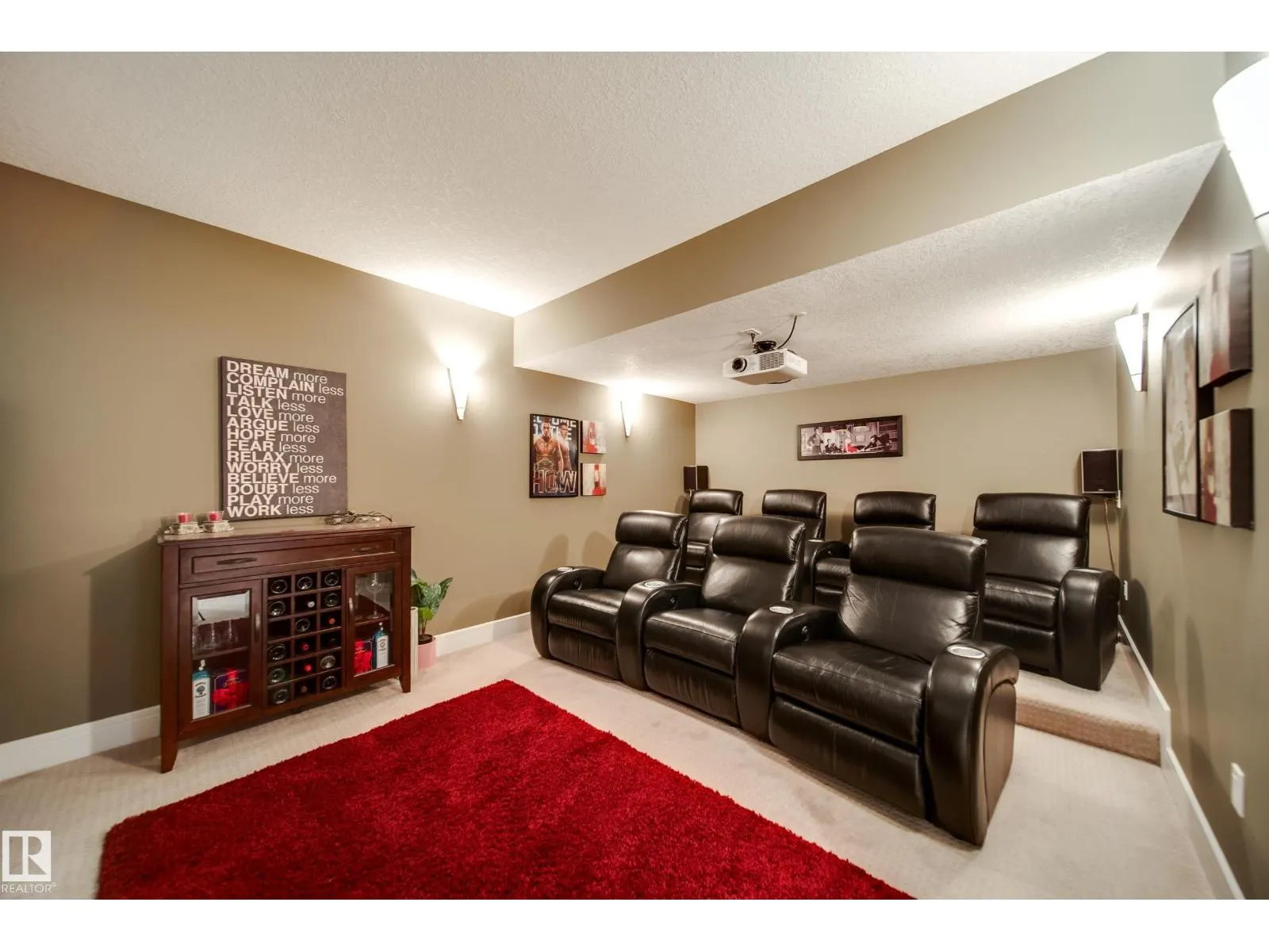 5410 MCLUHAN END EN NW