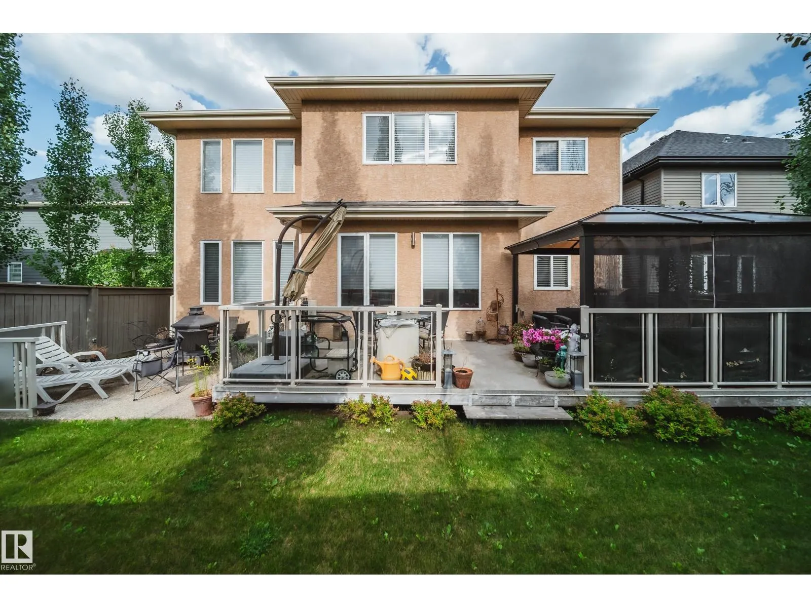 5410 MCLUHAN END EN NW