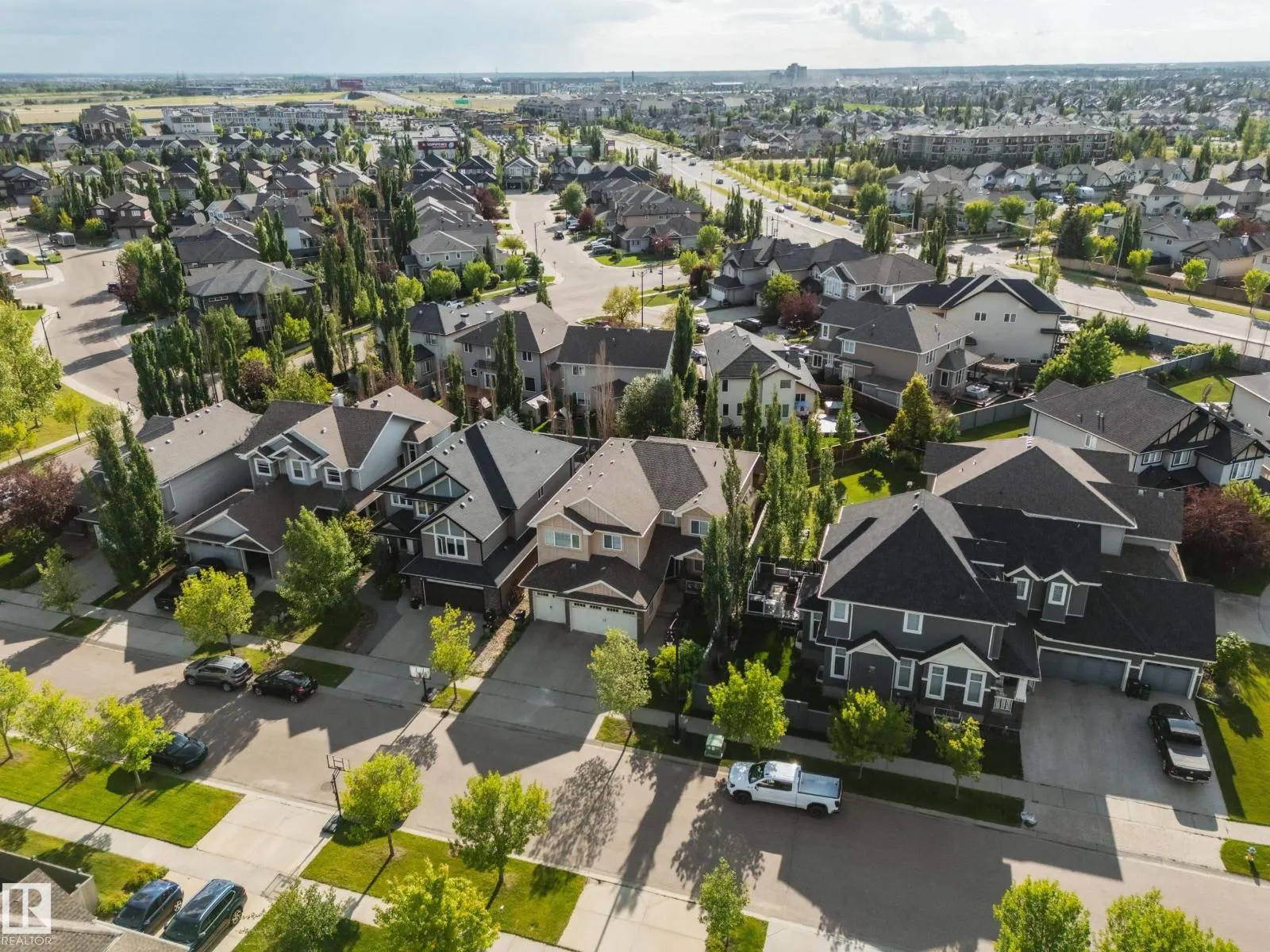 5410 MCLUHAN END EN NW