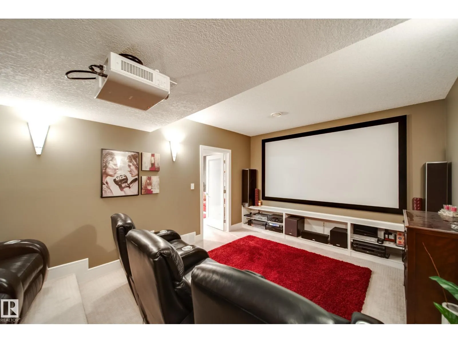 5410 MCLUHAN END EN NW