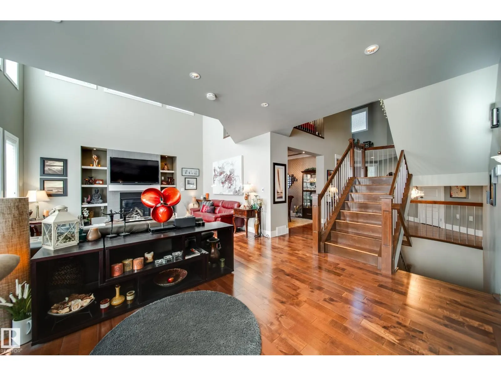 5410 MCLUHAN END EN NW