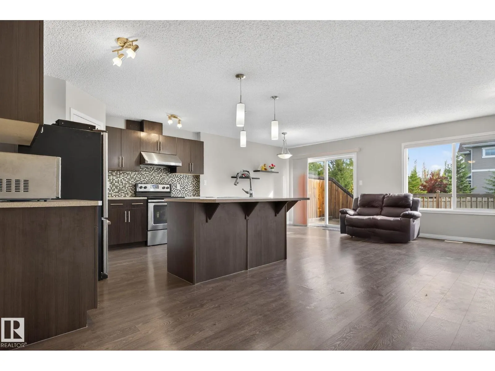 1717 Chapman Way SW SW