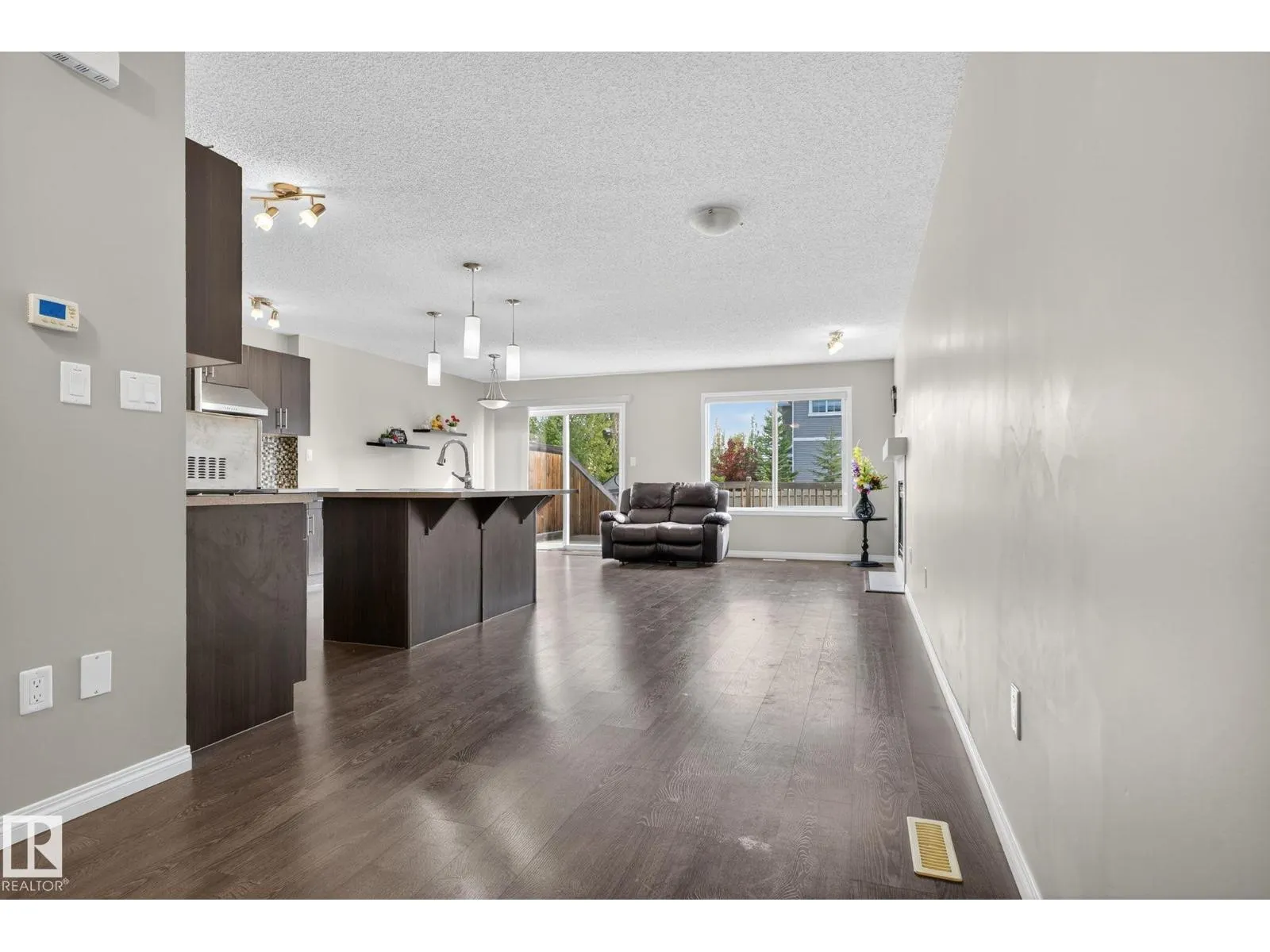 1717 Chapman Way SW SW