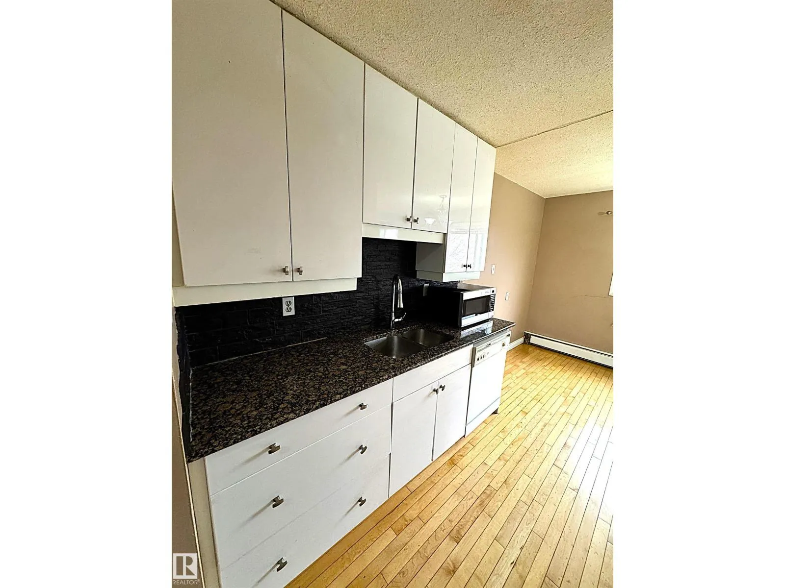 #301 10035 164 ST NW