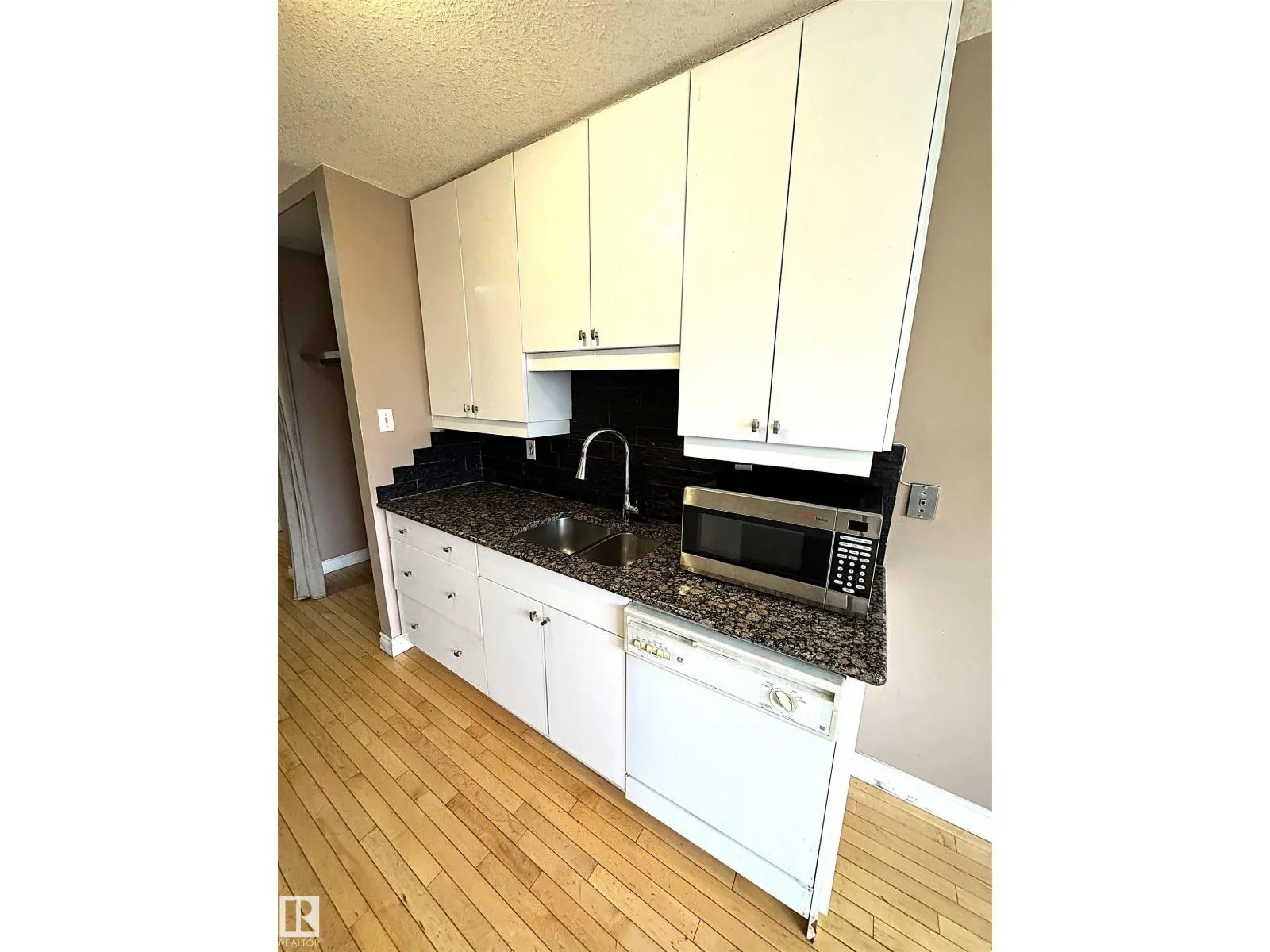 #301 10035 164 ST NW