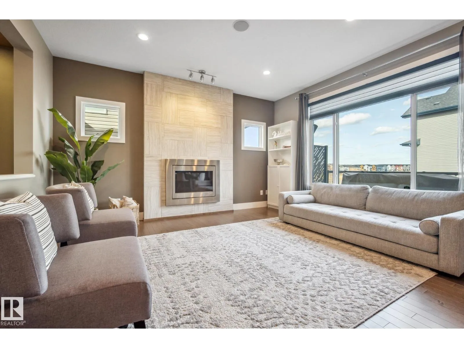 2135 GLENRIDDING WY SW