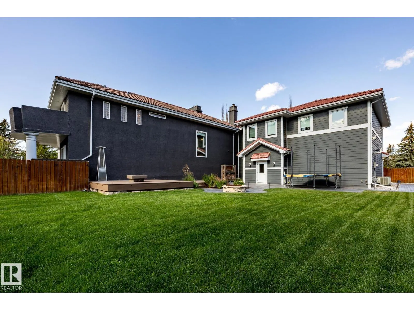 12428 103 AV NW