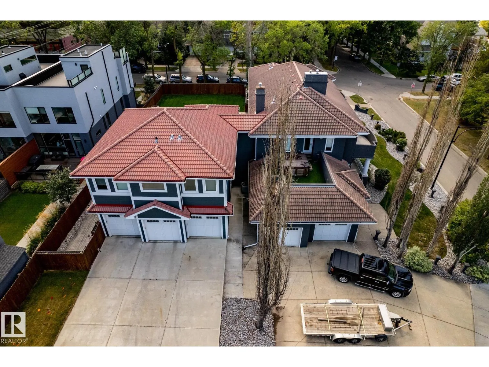 12428 103 AV NW