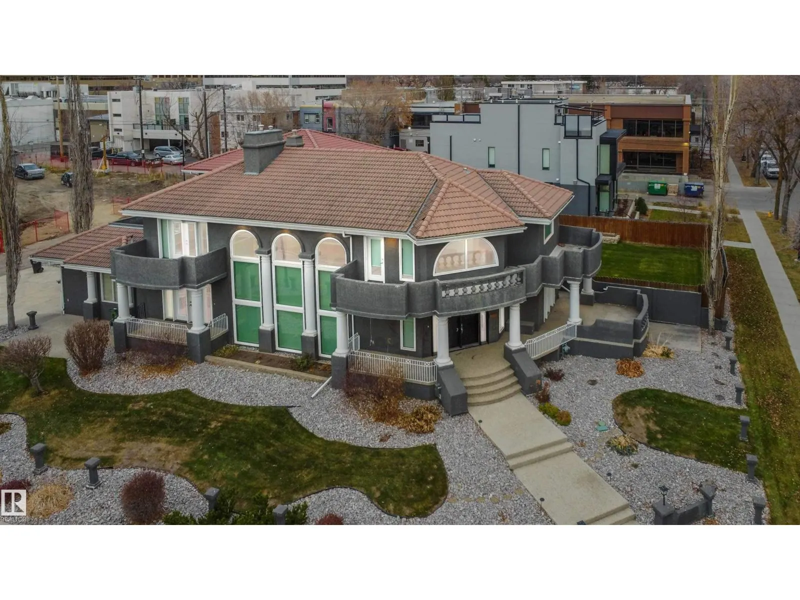 12428 103 AV NW