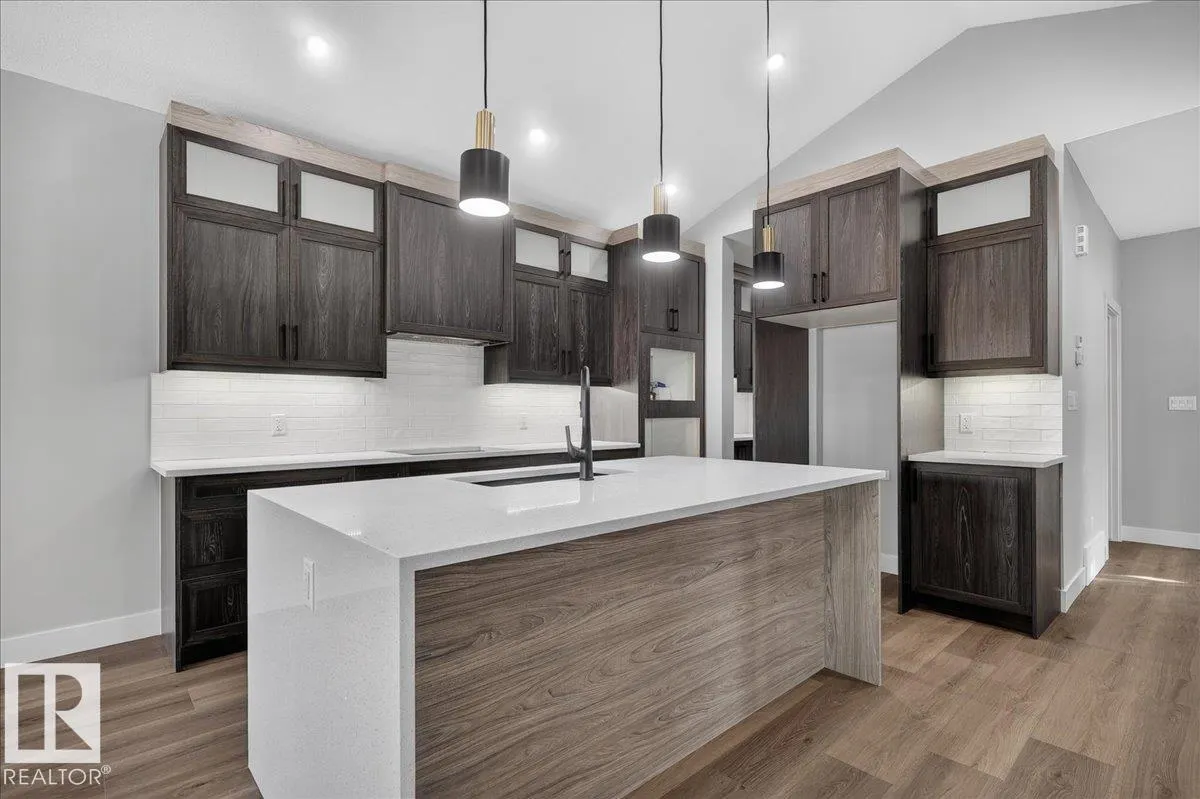 22 Mockingbird CR