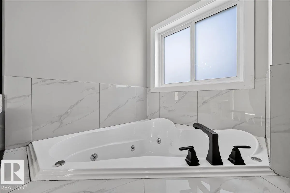 22 Mockingbird CR