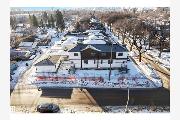 9531/ 9533 115 ave NW