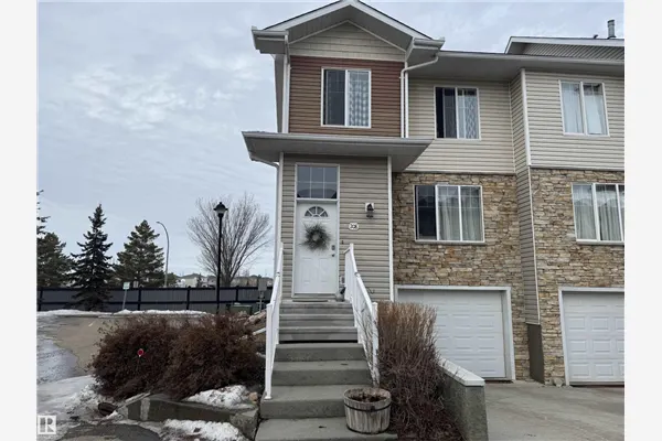 #208 178 Bridgeport BV