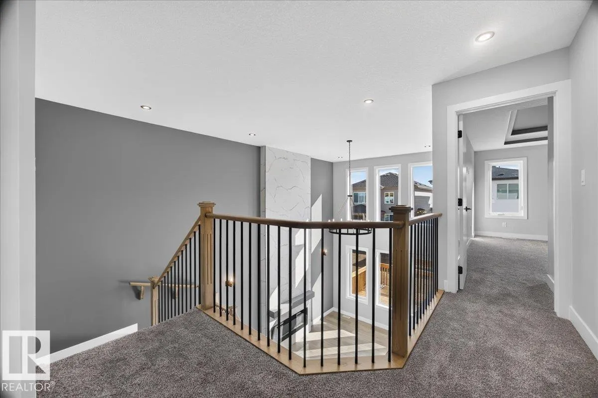 81 Mockingbird CR
