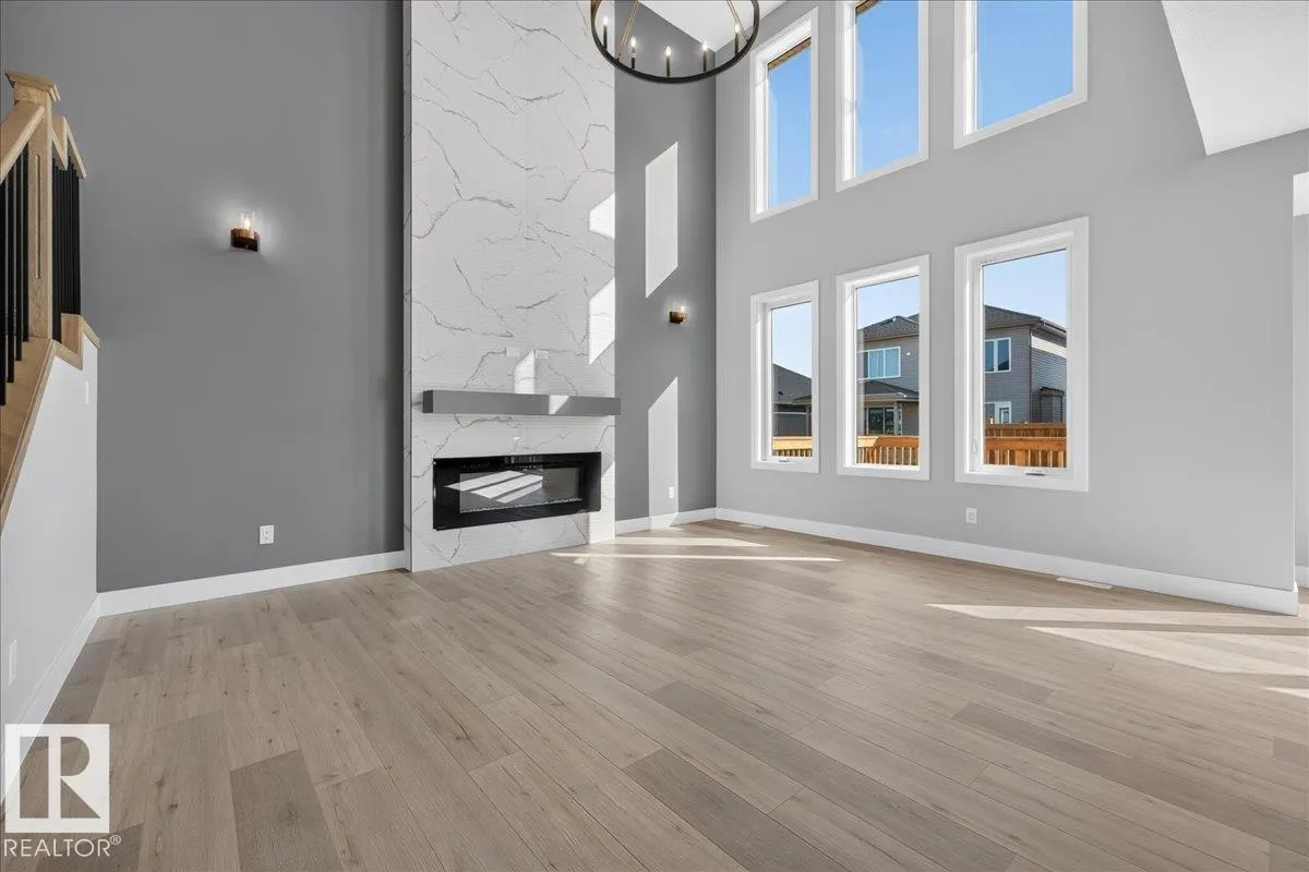 81 Mockingbird CR
