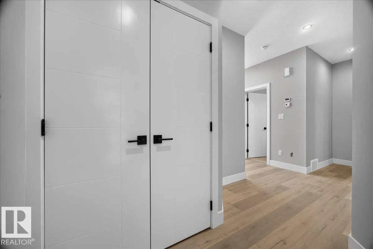 81 Mockingbird CR