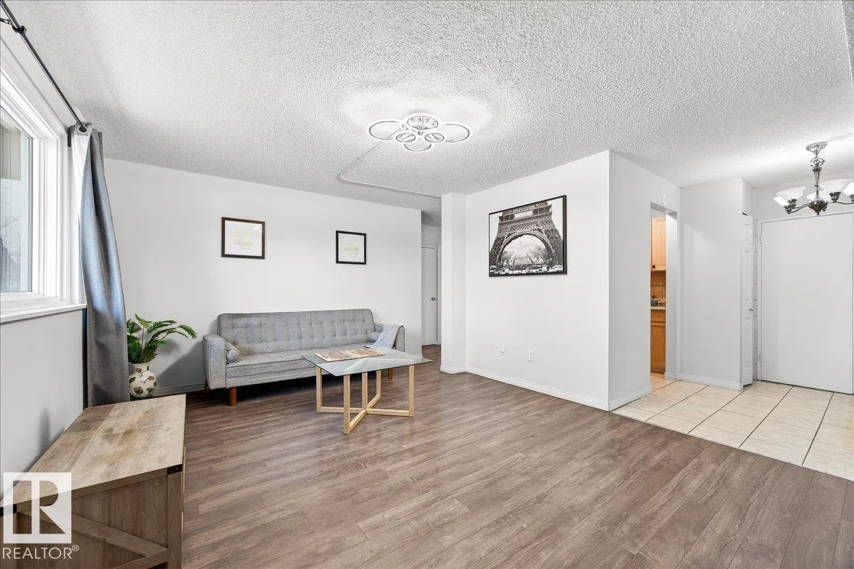 #101 2111 14 ST SW