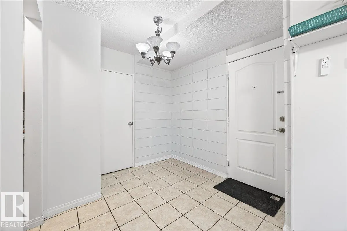 #101 2111 14 ST SW