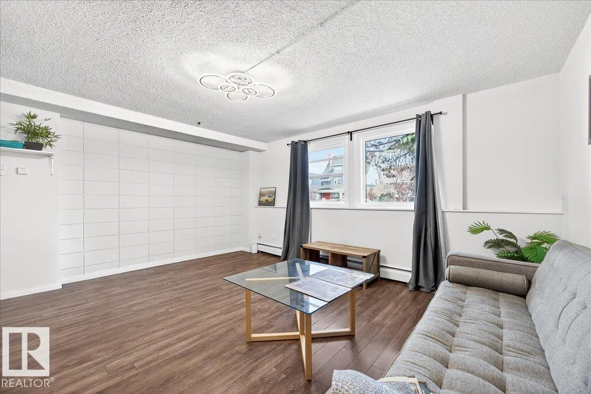 #101 2111 14 ST SW