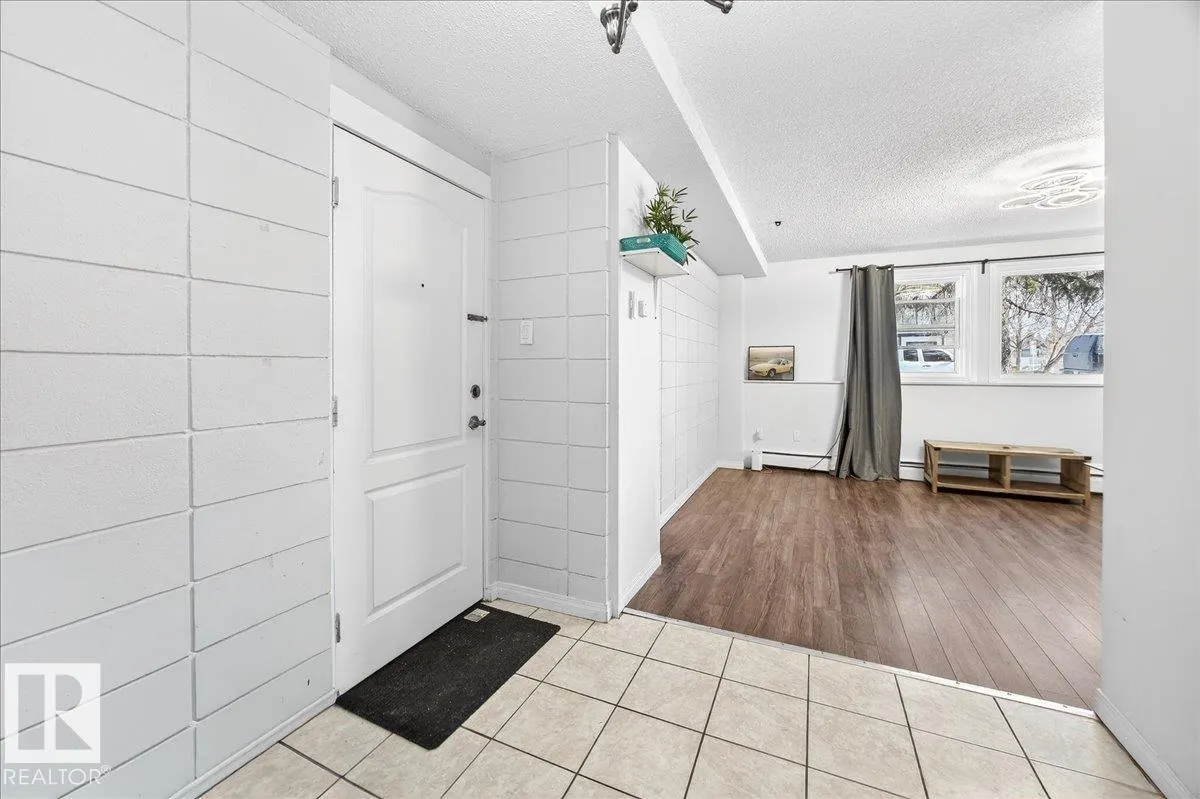 #101 2111 14 ST SW