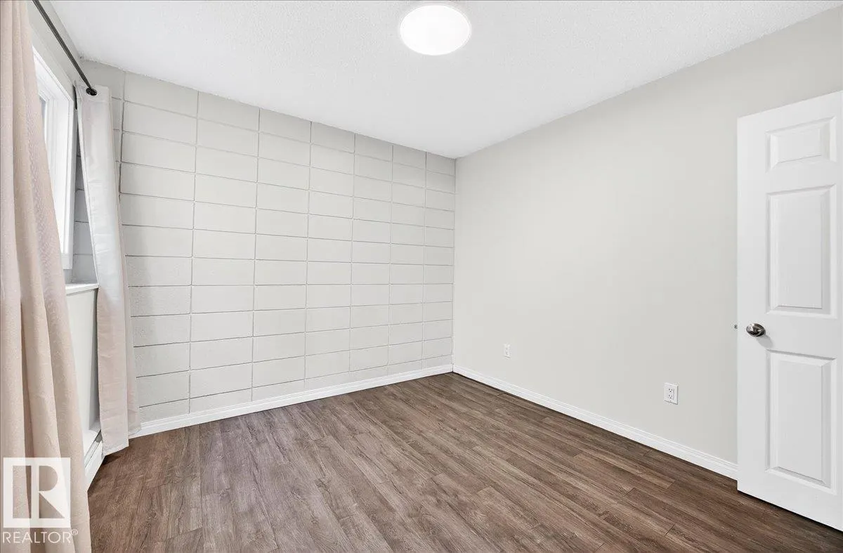#101 2111 14 ST SW