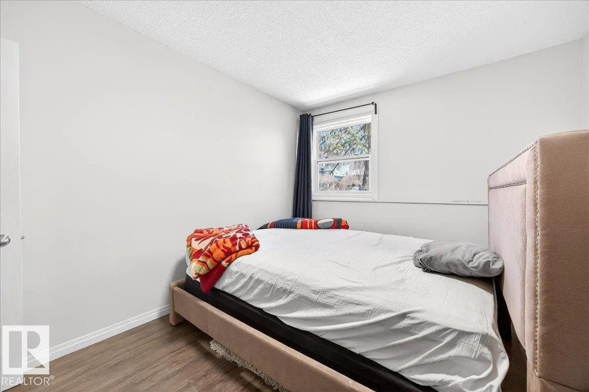 #101 2111 14 ST SW