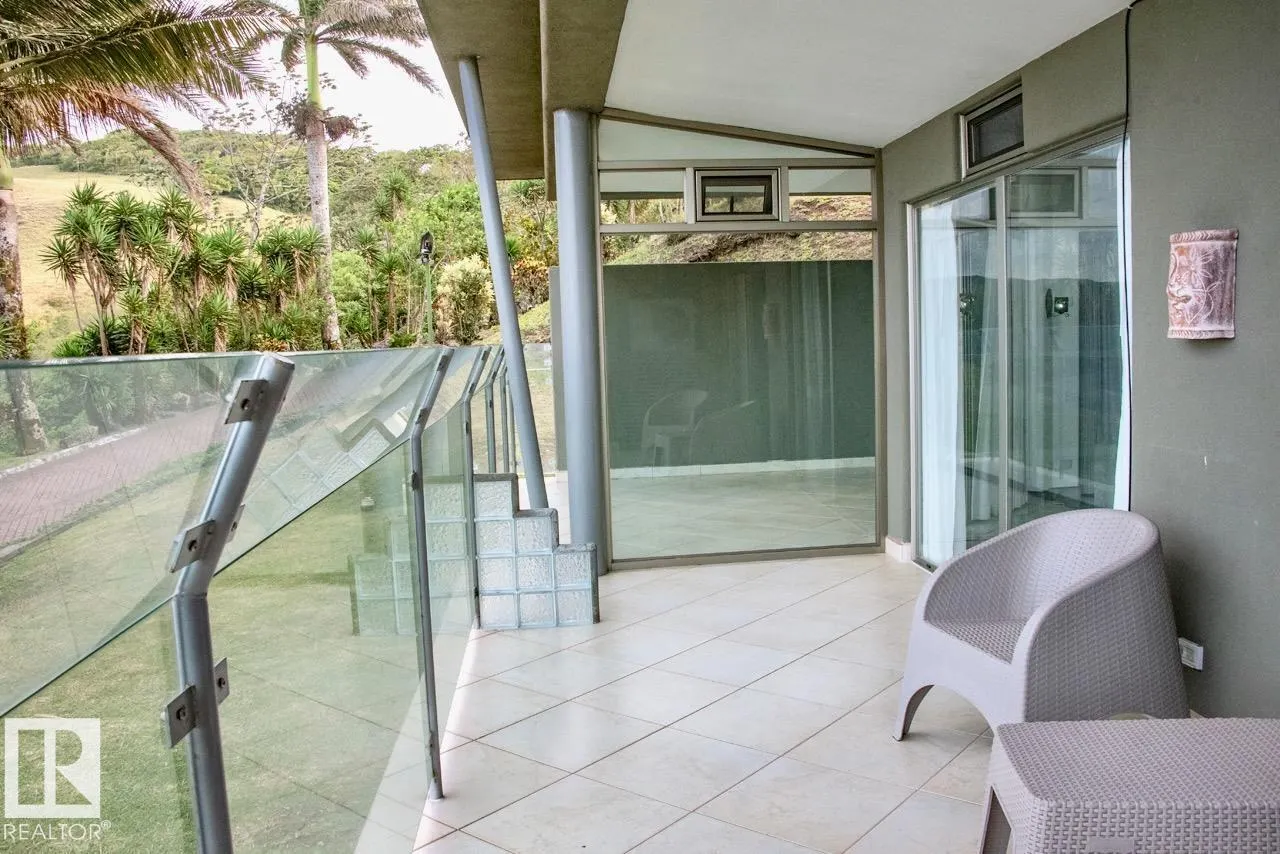 12-2-1-4 Lake Arenal Condominums