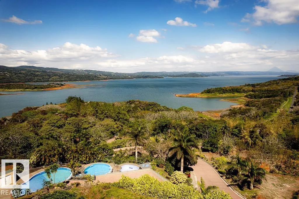 12-2-1-4 Lake Arenal Condominums